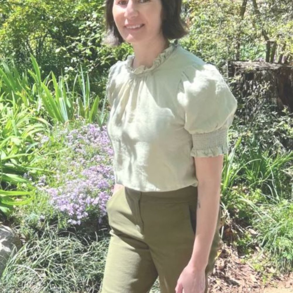 J Crew Smocked Puff Sleeve Linen Top Medium Green